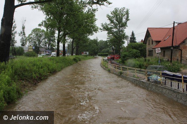znow-wezbray-rzeki-i-potoki-jest-groznie-foto-47242