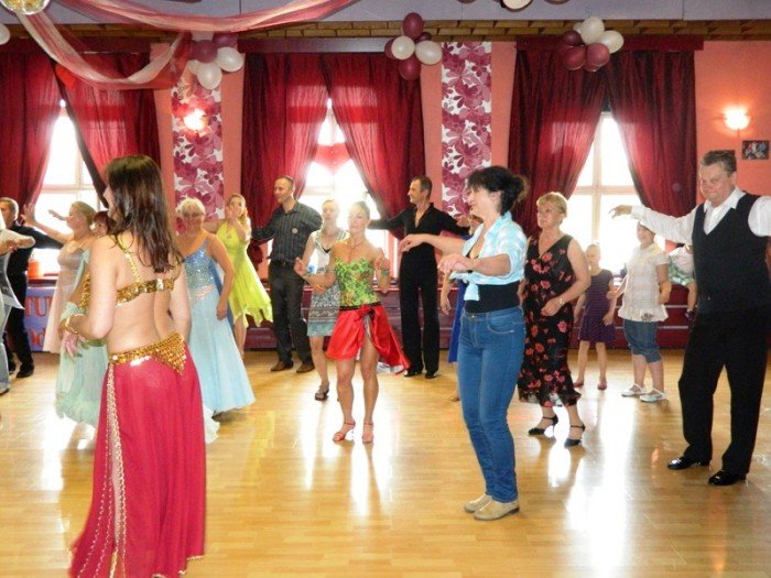 uczniowie-szkoy-tanca-tabor-wytanczyli-odznaki-foto-47257