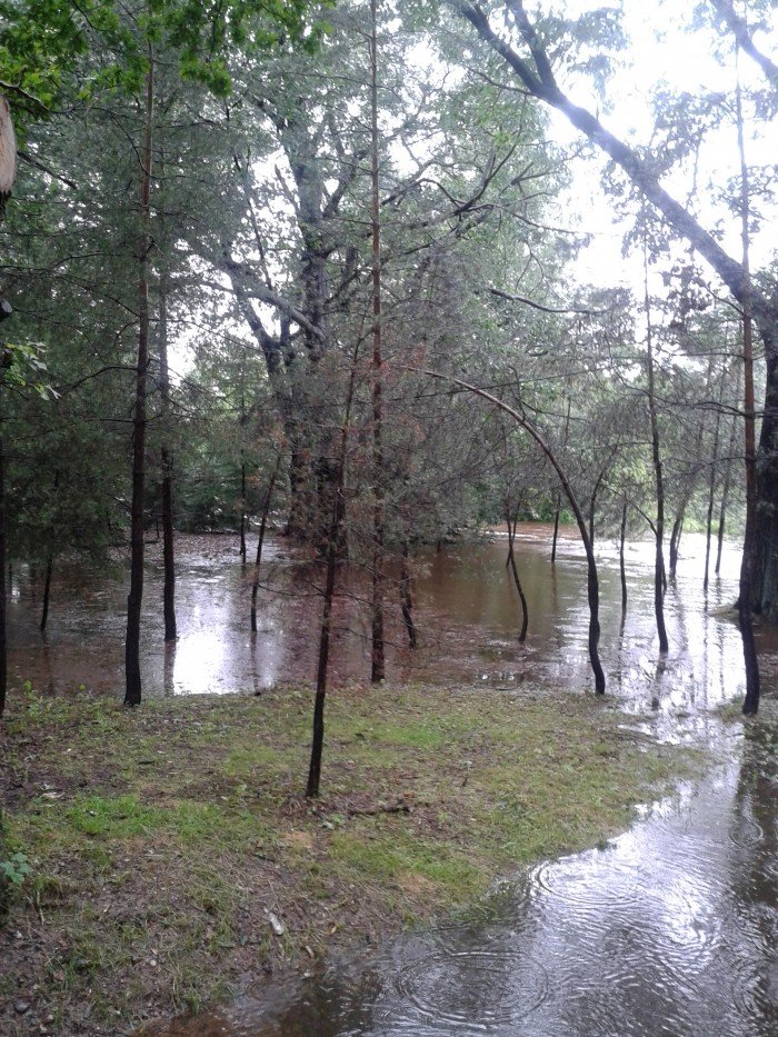 park-zdrojowy-po-deszczu-zamieni-sie-w-jezioro-foto-47262