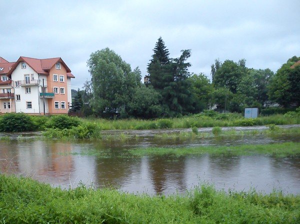 wody-jeszcze-wysokie-ale-juz-opadaja-zagrozenie-mija-foto-47266