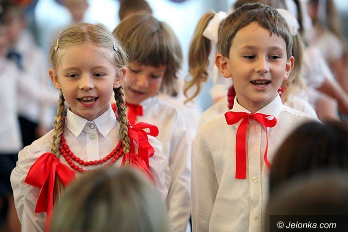 piekna-uroczystosc-w-okraglaczku-foto-47290