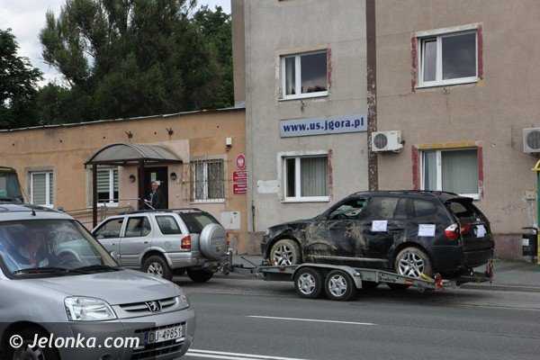 manifest-syna-samobojcy-przed-jeleniogorska-skarbowka-foto-47295