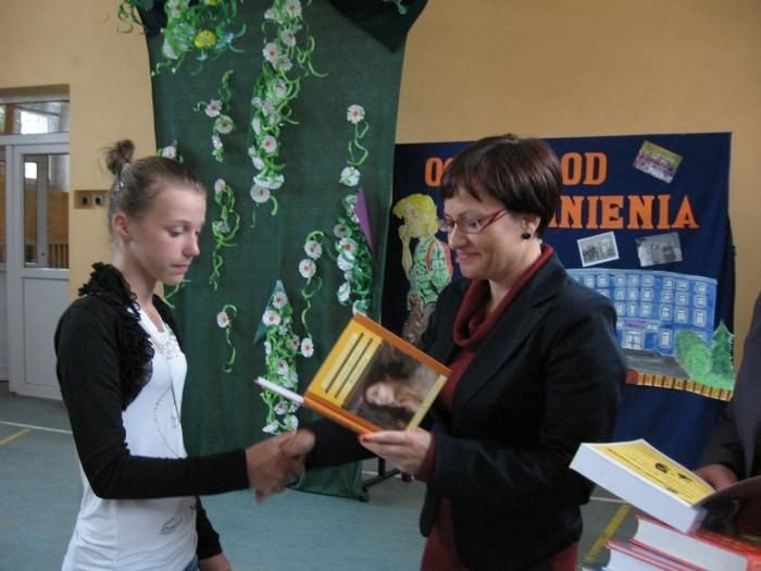 w-siodemce-pozegnali-szostoklasistow-foto-47298