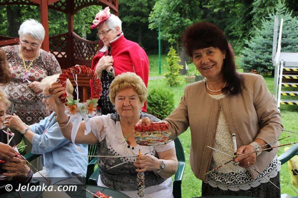 seniorzy-akademicy-w-kowarach-dzisiaj-spiewograj-foto-47317