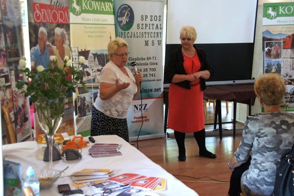 seniorzy-akademicy-w-kowarach-dzisiaj-spiewograj-foto-47317