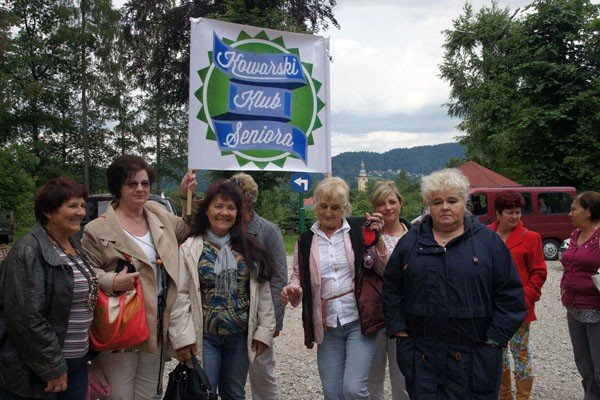 seniorzy-akademicy-w-kowarach-dzisiaj-spiewograj-foto-47317