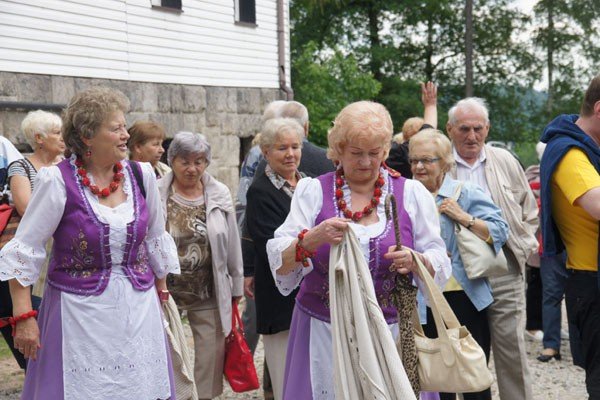 seniorzy-akademicy-w-kowarach-dzisiaj-spiewograj-foto-47317
