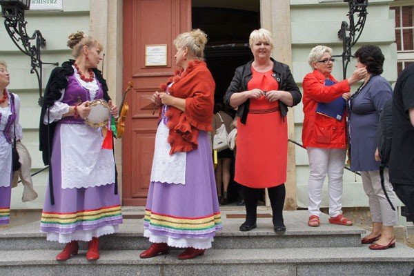 seniorzy-akademicy-w-kowarach-dzisiaj-spiewograj-foto-47317