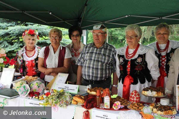 seniorzy-akademicy-w-kowarach-dzisiaj-spiewograj-foto-47317