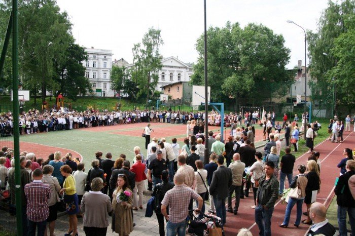 pozegnali-szkolny-rok-w-dwojce-foto-47323