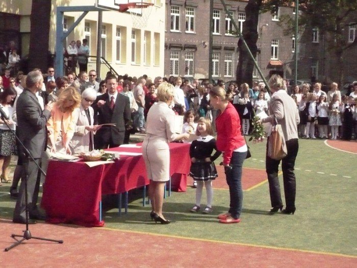 pozegnali-szkolny-rok-w-dwojce-foto-47323