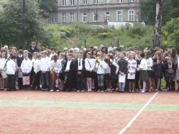 pozegnali-szkolny-rok-w-dwojce-foto-47323