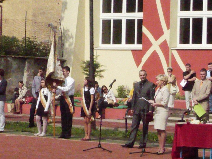 pozegnali-szkolny-rok-w-dwojce-foto-47323