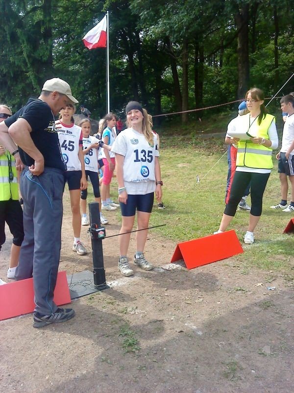 biathlonisci-rywalizuja-w-czarnym-borze-foto-47329