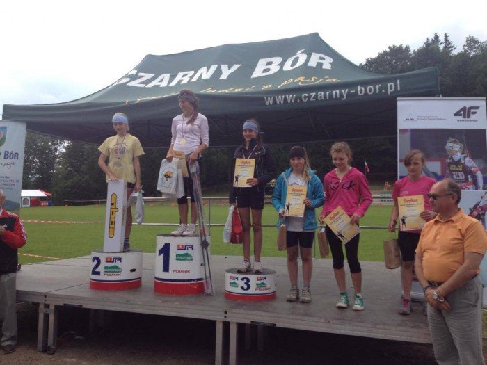 biathlonisci-rywalizuja-w-czarnym-borze-foto-47329