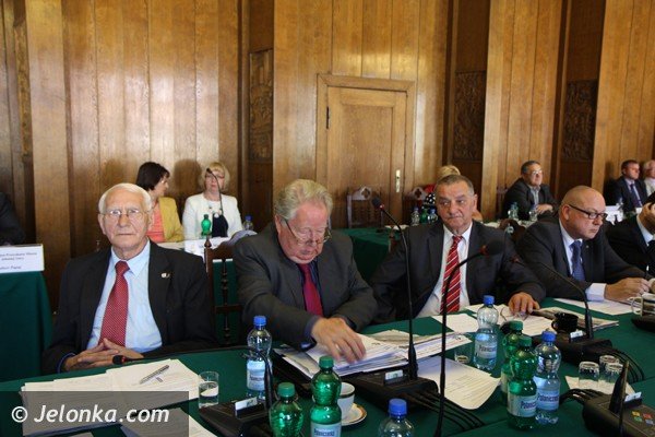 smieci-tansze-nie-beda-zdecydowali-radni-po-foto-47369