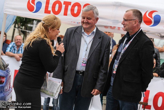 pokazali-sie-kibicom-na-placu-piastowskim-foto-47419