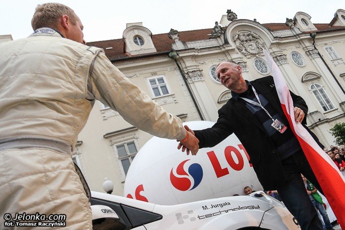 pokazali-sie-kibicom-na-placu-piastowskim-foto-47419