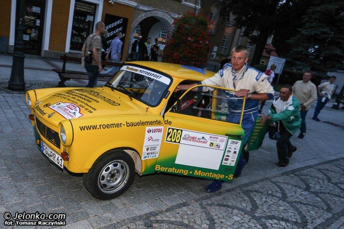 pokazali-sie-kibicom-na-placu-piastowskim-foto-47419