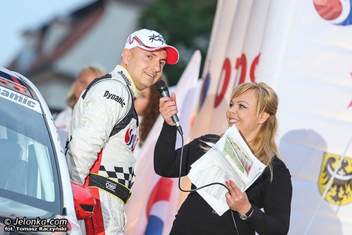pokazali-sie-kibicom-na-placu-piastowskim-foto-47419