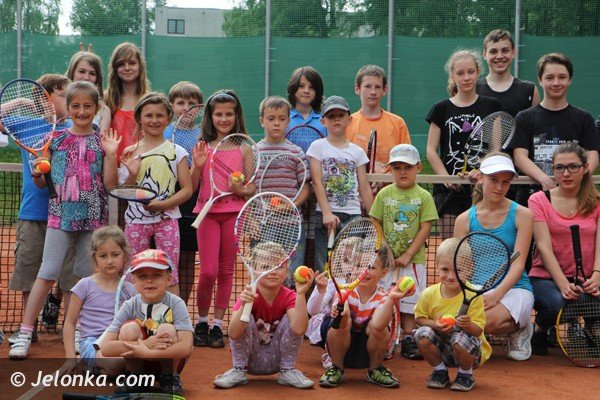 lato-z-tenisem-za-darmo-na-kortach-przy-sudeckiej-foto-47437
