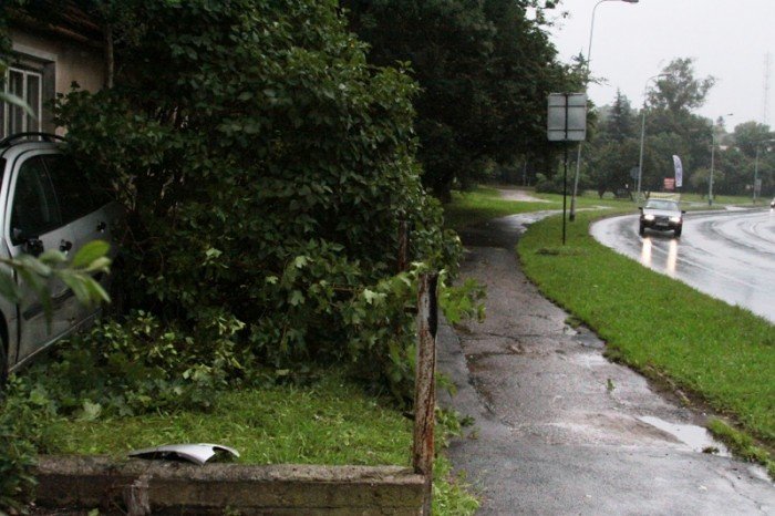 fordem-w-budynek-przy-ul-wolnosci-foto-47510