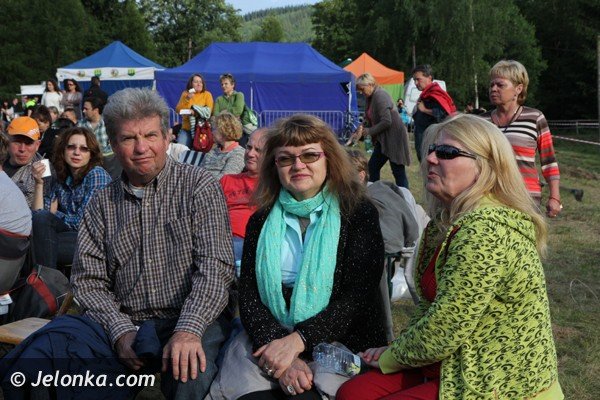 tumy-na-rewelacyjnych-koncertach-w-borowicach-foto-47524