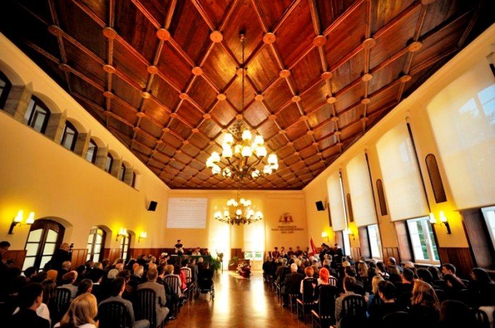 jeleniogorska-uczelnia-ma-15-lat-foto-47551