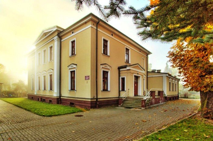 jeleniogorska-uczelnia-ma-15-lat-foto-47551