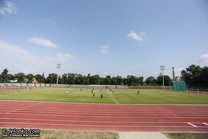 stadion-przy-zotniczej-gotowy-prezydent-obrazony-przez-dziaacza-foto-47718