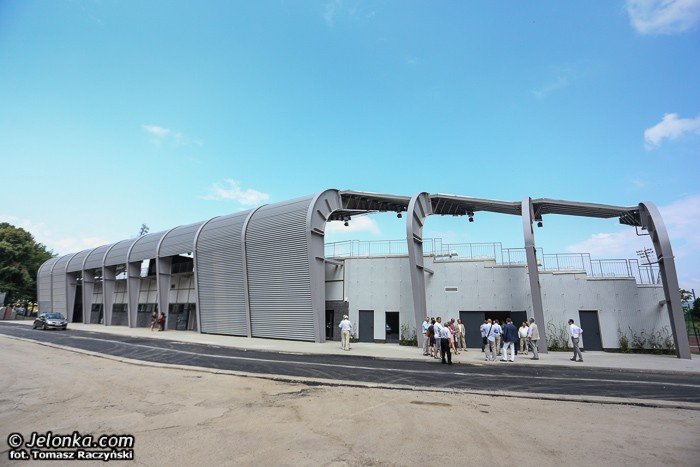stadion-przy-zotniczej-gotowy-prezydent-obrazony-przez-dziaacza-foto-47718