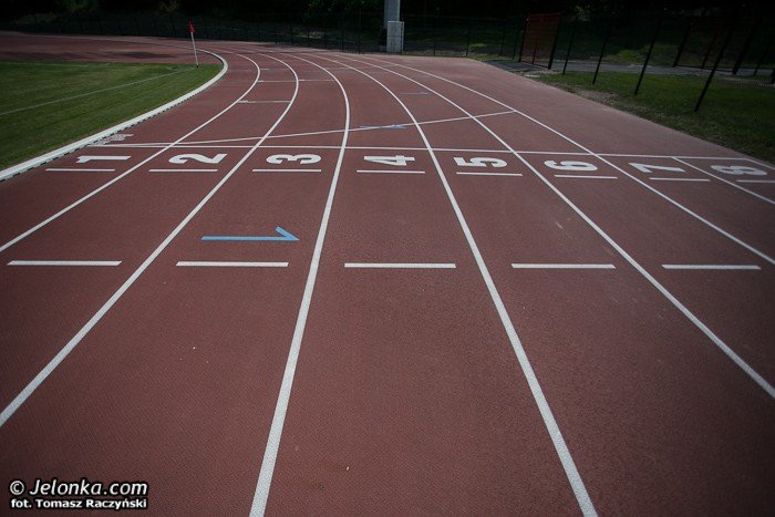 stadion-przy-zotniczej-gotowy-prezydent-obrazony-przez-dziaacza-foto-47718