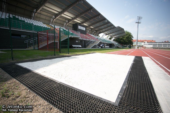 stadion-przy-zotniczej-gotowy-prezydent-obrazony-przez-dziaacza-foto-47718