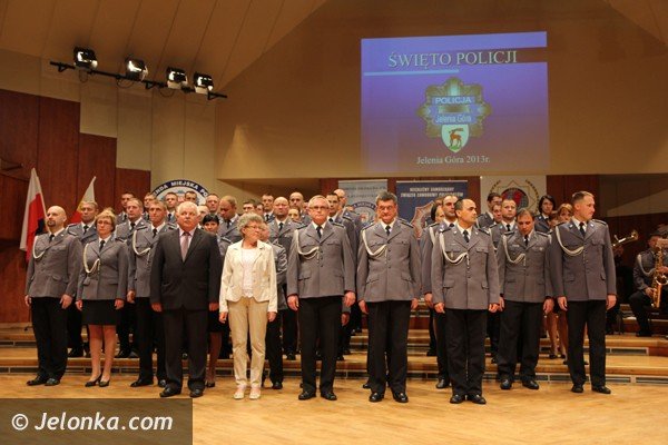 swieto-policji-z-awansami-i-odznaczeniami-foto-47754
