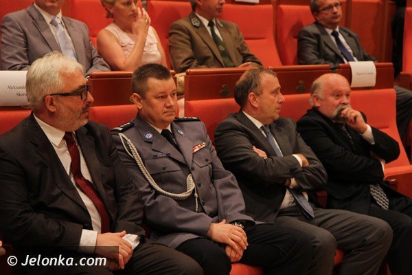 swieto-policji-z-awansami-i-odznaczeniami-foto-47754