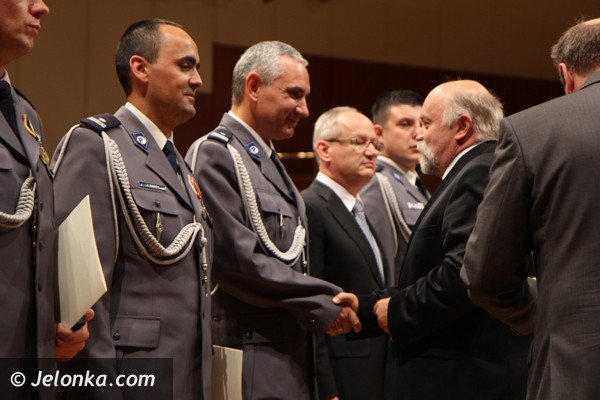 swieto-policji-z-awansami-i-odznaczeniami-foto-47754