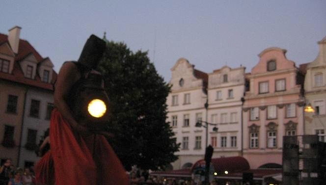 najazd-artystow-ulicy-na-plac-ratuszowy-foto-47771