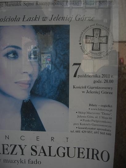 ten-plakat-straszy-mieszkancow-i-turystow-foto-47772
