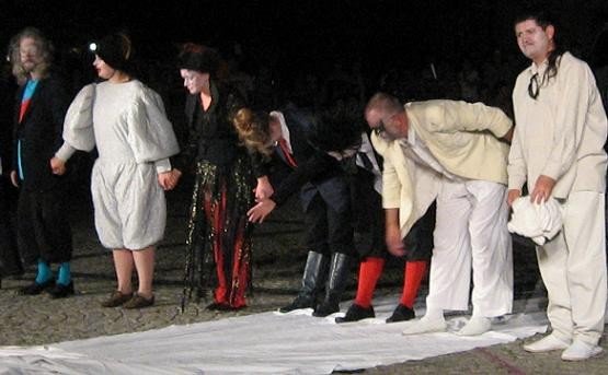 teatry-pod-pogodnym-niebem-bez-biletu-foto-47791
