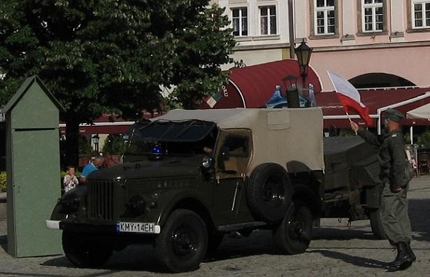 teatry-pod-pogodnym-niebem-bez-biletu-foto-47791