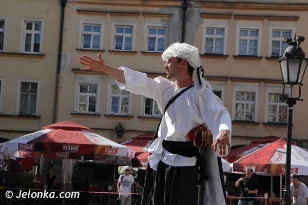 teatry-pod-pogodnym-niebem-bez-biletu-foto-47791