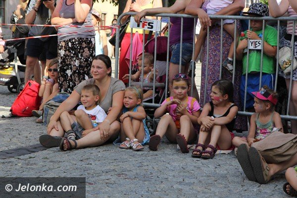teatry-pod-pogodnym-niebem-bez-biletu-foto-47791