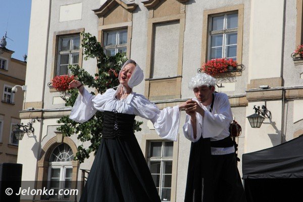 teatry-pod-pogodnym-niebem-bez-biletu-foto-47791