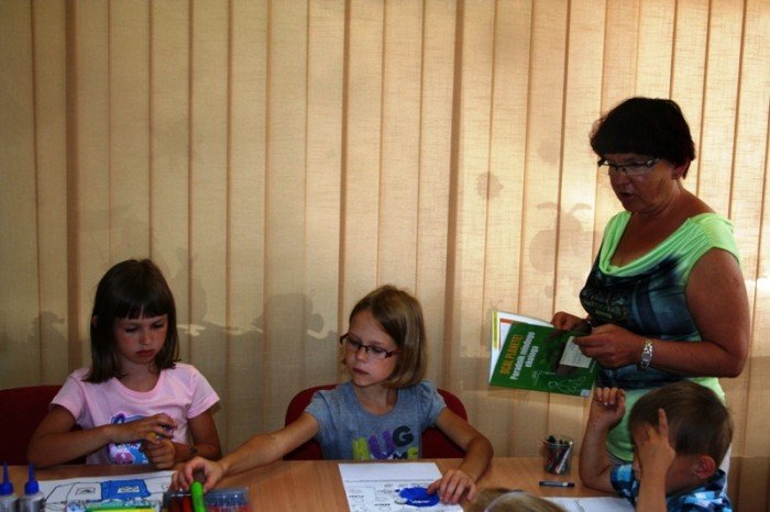 ocal-planete-czyli-ekozabawy-w-ksiaznicy-foto-47793