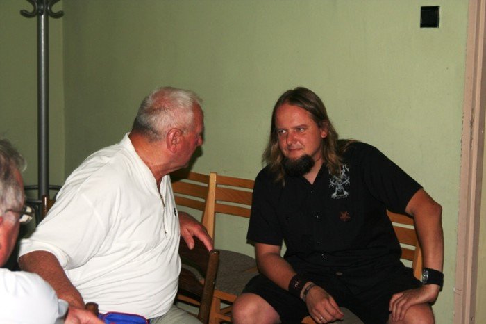 za-kulisami-ciezkiego-brzmienia-wernisaz-rafaa-kotylaka-foto-47795