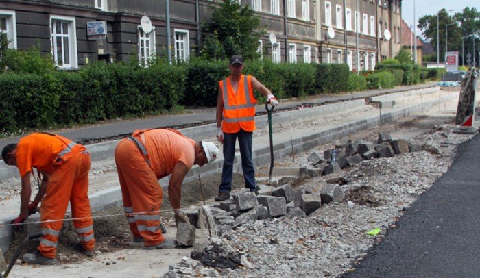 osiedle-robotnicze-rozkopane-jeszcze-przez-miesiac-foto-47800