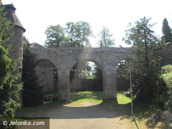 zamek-czocha-peny-tajemnic-warto-je-poznac-foto-47803