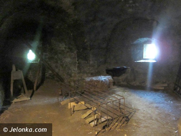 zamek-czocha-peny-tajemnic-warto-je-poznac-foto-47803