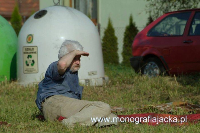 szyszak-zagra-dla-monografii-dworu-czarne-foto-47820