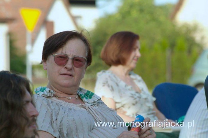 szyszak-zagra-dla-monografii-dworu-czarne-foto-47820